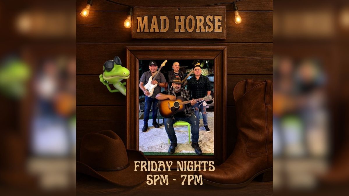 Mad Horse Country Band at Munchy's
